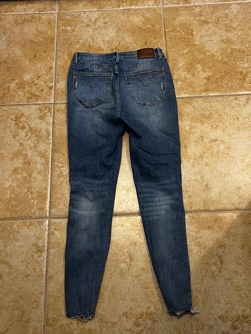 Judy Blue Medium Wash Blue Skinny Jeans